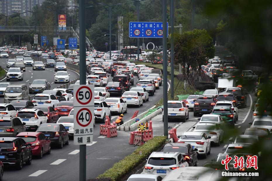 成都市車輛限號最新規定及其影響分析